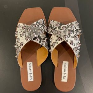 Steve Madden snake slides Brand New!!!